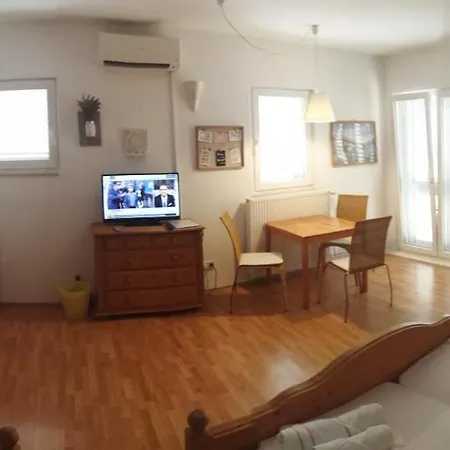 Broca Apartment *