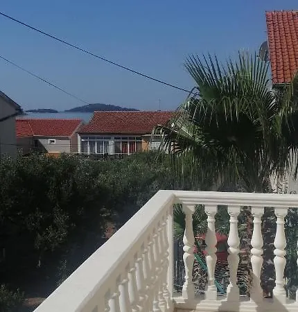 Broca Brodarica (Sibenik-Knin)