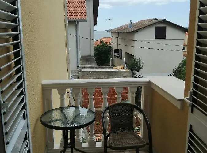 Broca Brodarica (Sibenik-Knin)